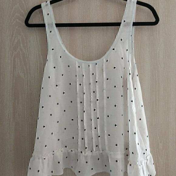 L Hollister Flowy Sleeveless Top - Picture 1 of 5